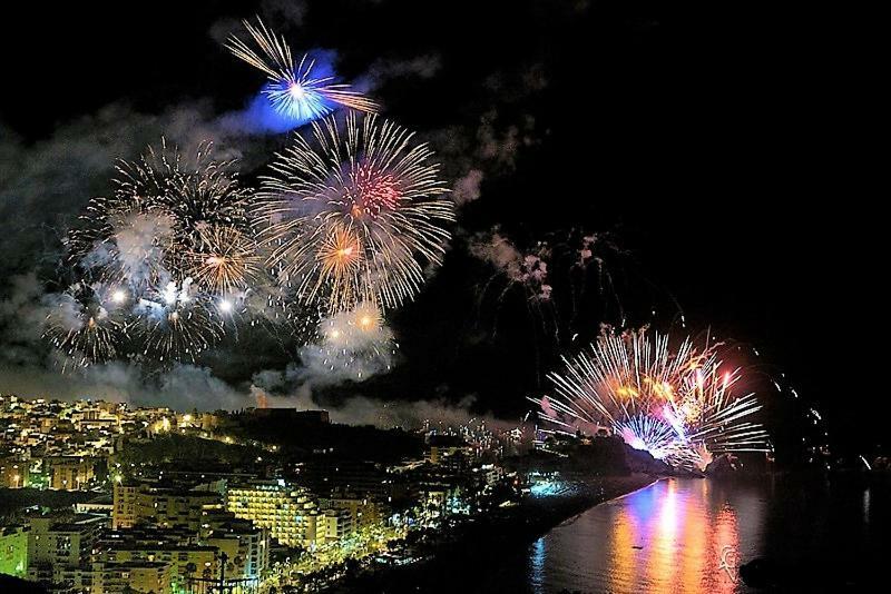 Puerta Del Mar Lägenhet Almuñécar Exteriör bild